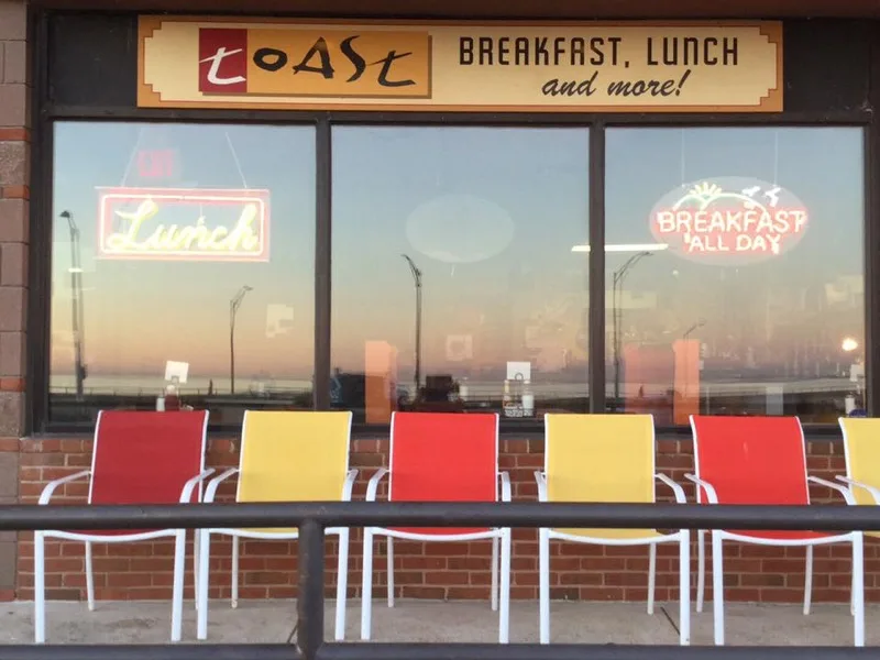 Toast restaurant exterior at Nantasket Beach