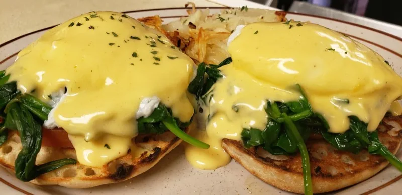 Eggs Benedict Florentine with hollandaise
